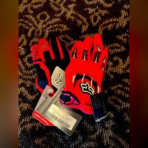 DirtPaw motorcycle gloves